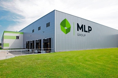 MLP Pruszków I renews a lease with AGED